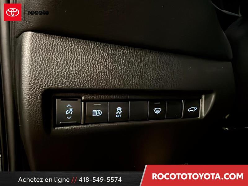 toyota VENZA HYBRID 2021 - 11