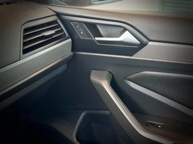 volkswagen Jetta 2024 - 26