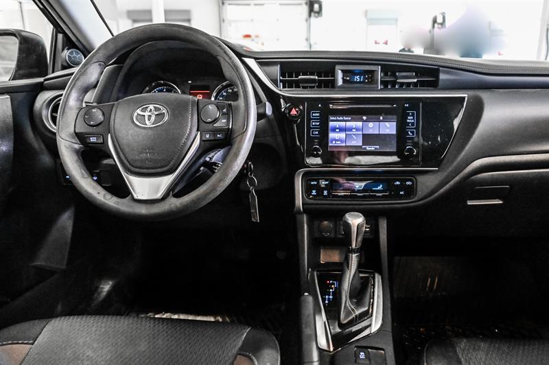 2019 Toyota Corolla - Image 2