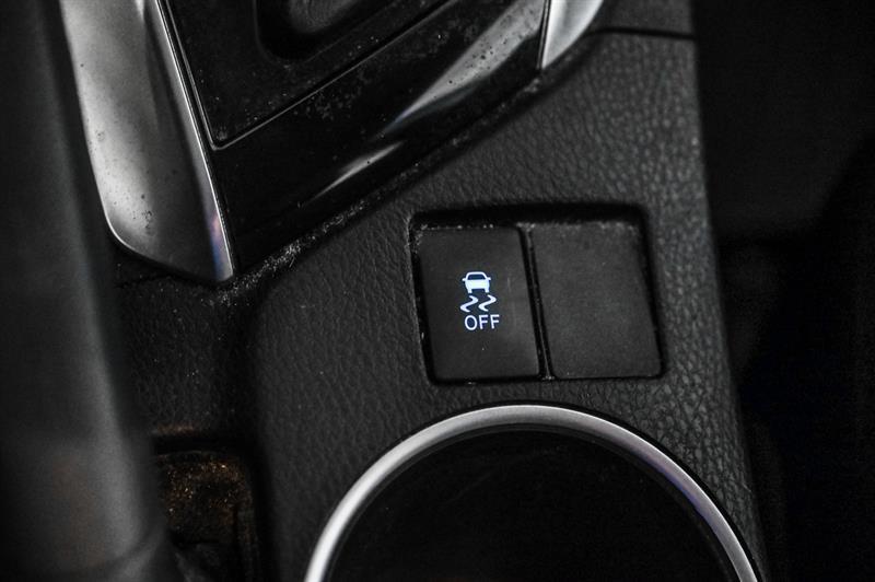 2019 Toyota Corolla - Image 21