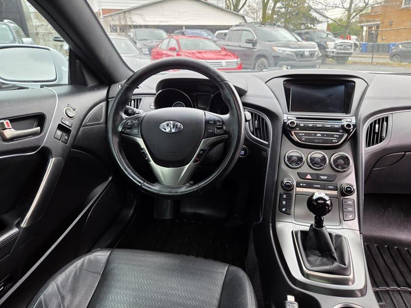 hyundai Coupé Genesis 2016 - 13