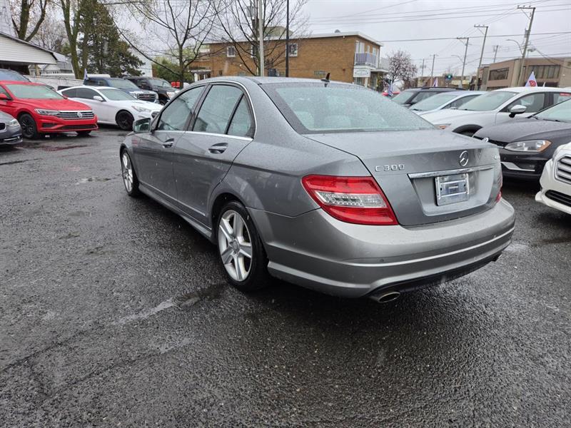 2010 Mercedes-Benz C-Class - Image 5