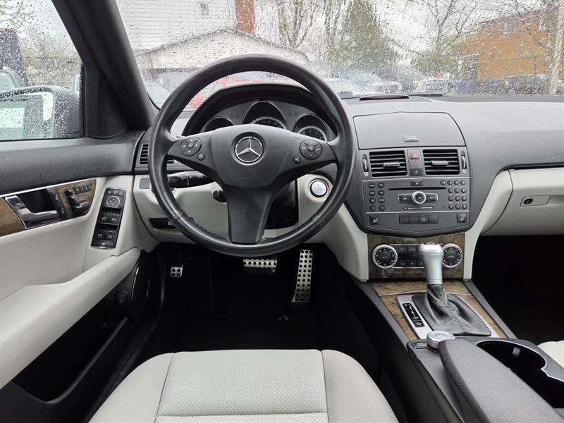 2010 Mercedes-Benz C-Class - Image 14