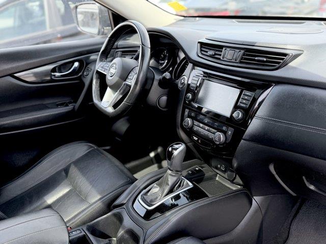 nissan Rogue 2018 - 23