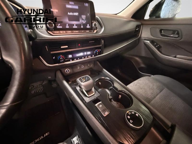 nissan Rogue 2021 - 16