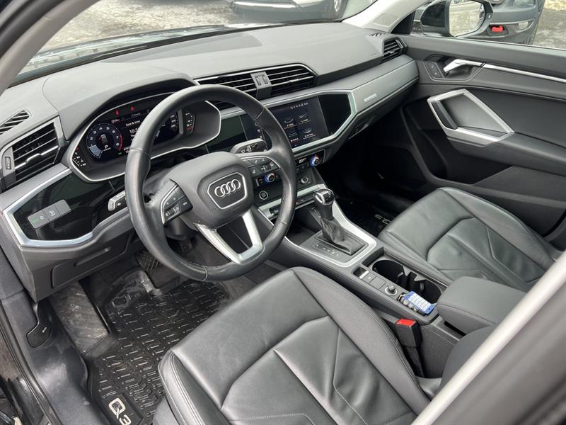 audi Q3 2022 - 15