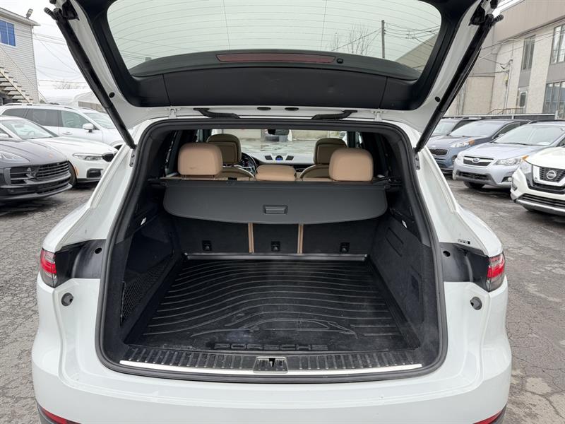 porsche Cayenne 2020 - 38