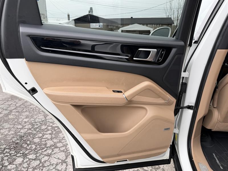 porsche Cayenne 2020 - 39
