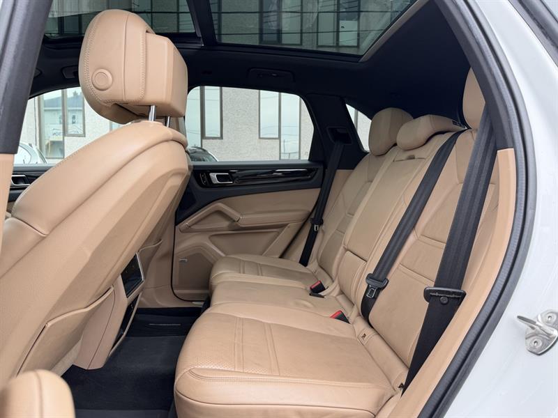 porsche Cayenne 2020 - 40