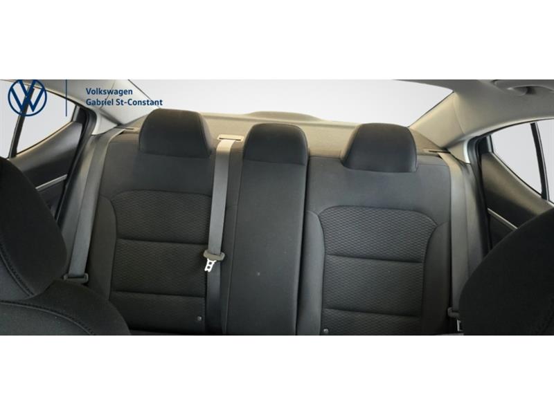 hyundai Elantra 2020 - 16