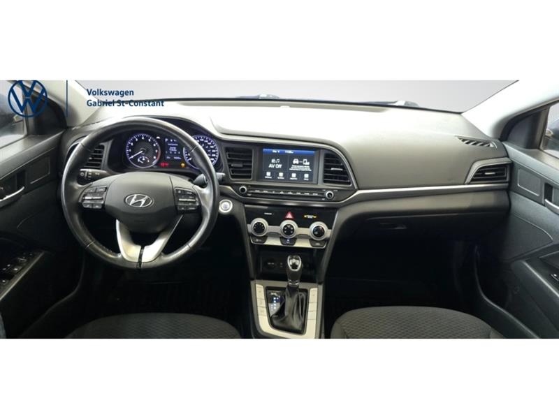 hyundai Elantra 2020 - 17