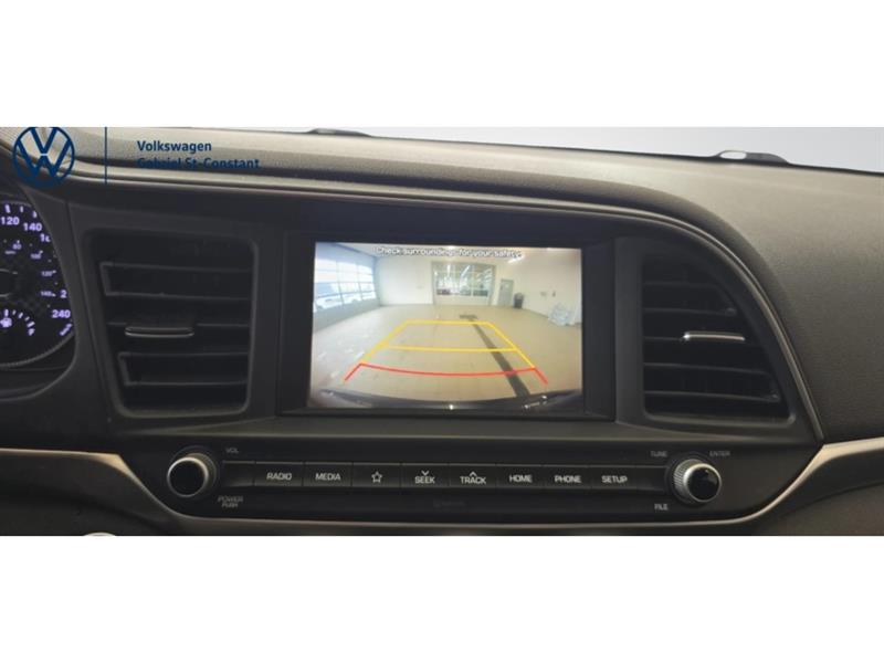 hyundai Elantra 2020 - 23