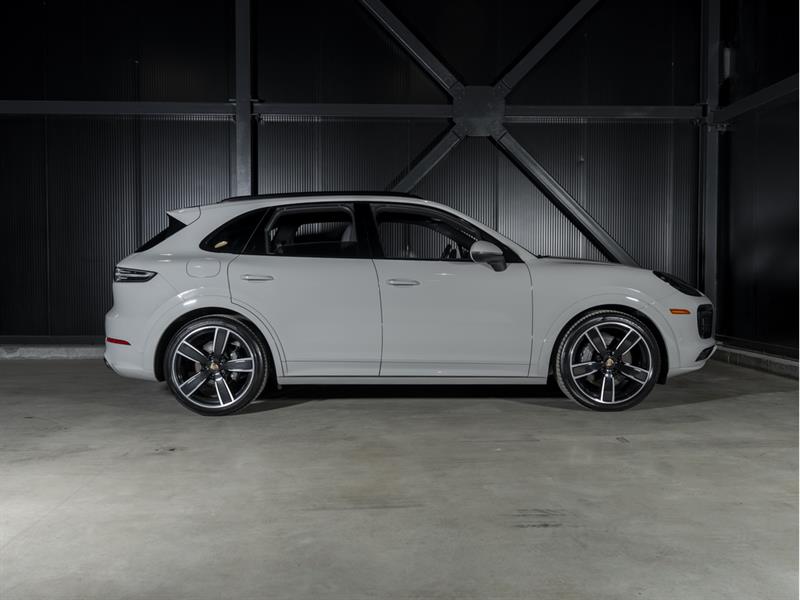 porsche Cayenne 2023 - 9