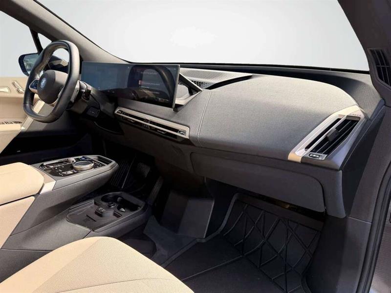 bmw iX 2023 - 17