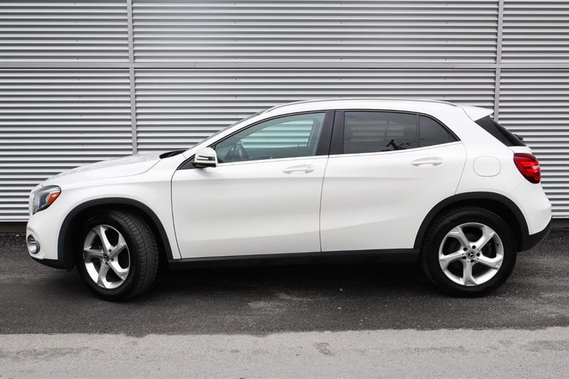 mercedes-benz GLA 2020 - 8