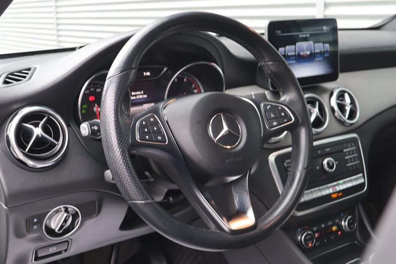 mercedes-benz GLA 2020 - 10