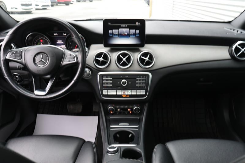 mercedes-benz GLA 2020 - 15