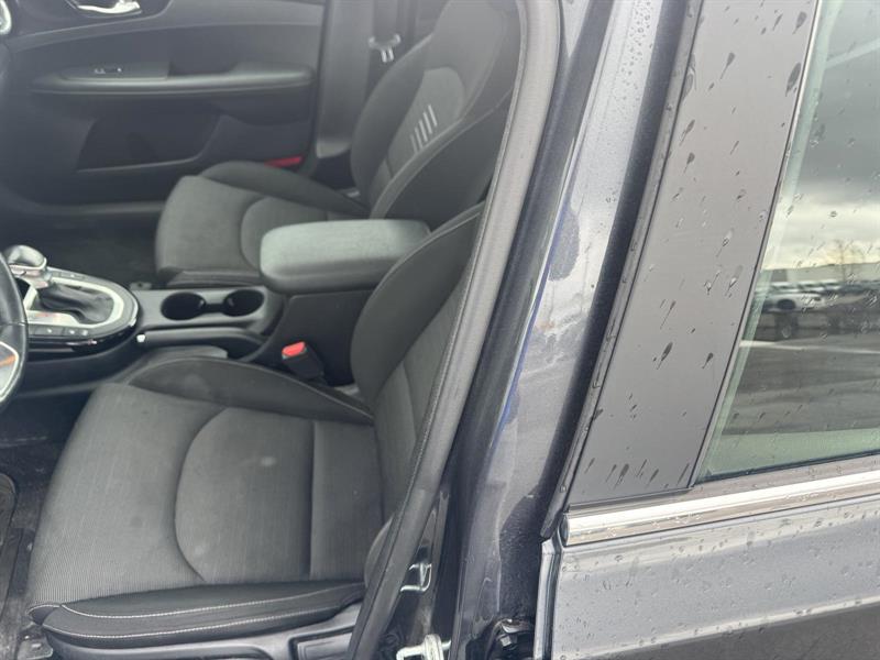 kia Forte 2019 - 7