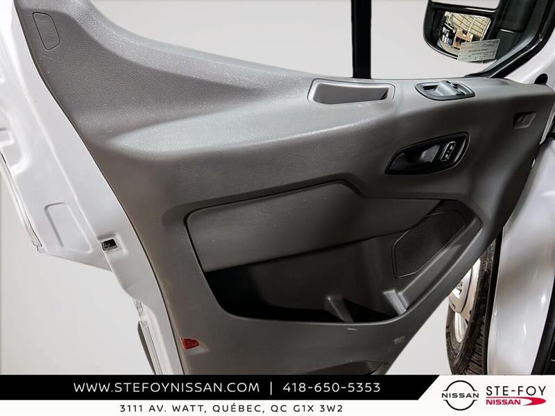 ford Transit fourgon utilitaire 2024 - 11