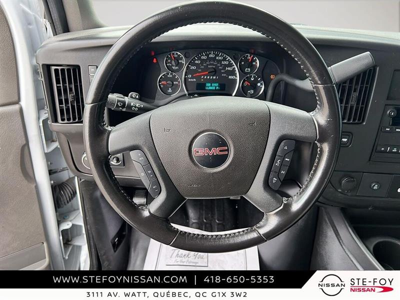gmc Savana 2023 - 12
