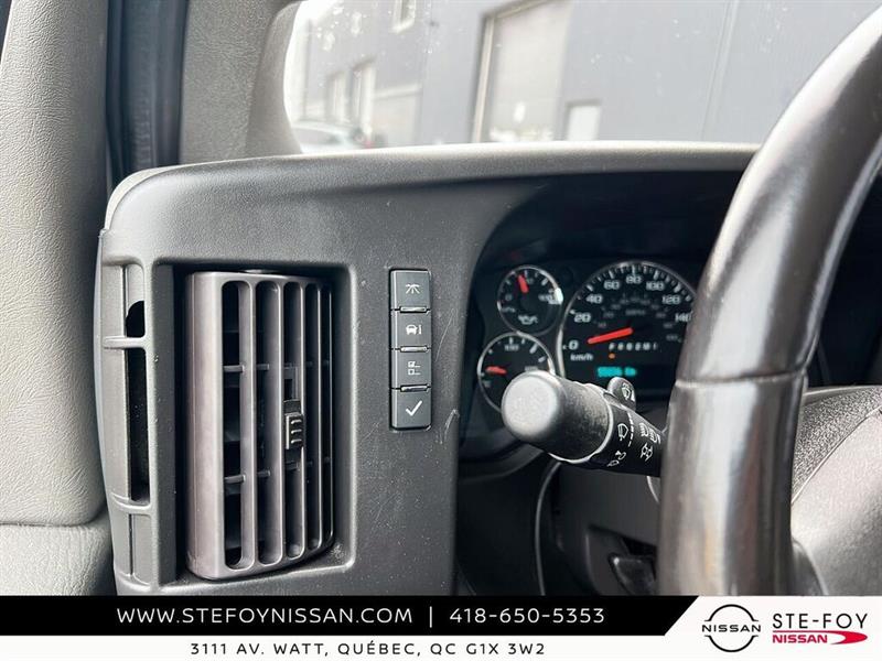 gmc Savana 2023 - 16