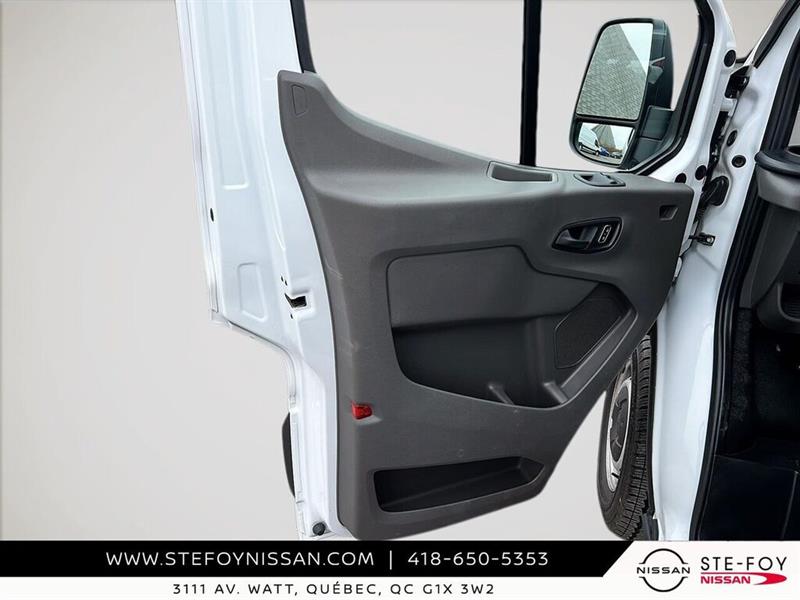 ford Transit fourgon utilitaire 2024 - 11