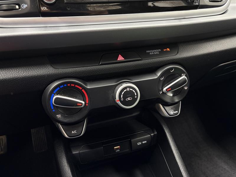 kia Rio 5 portes 2023 - 25