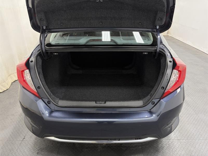 honda Civic Sedan 2020 - 8