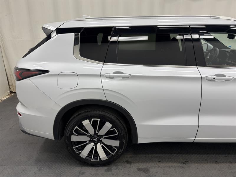 mitsubishi Outlander 2025 - 14