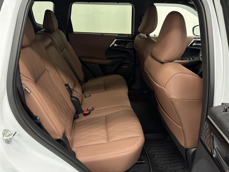 mitsubishi Outlander 2025 - 32
