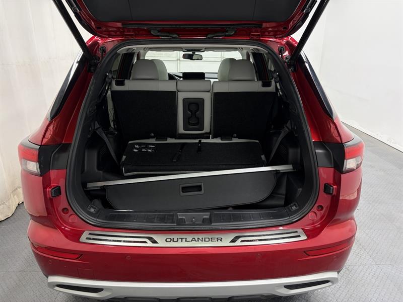 mitsubishi Outlander rechargeable 2024 - 8