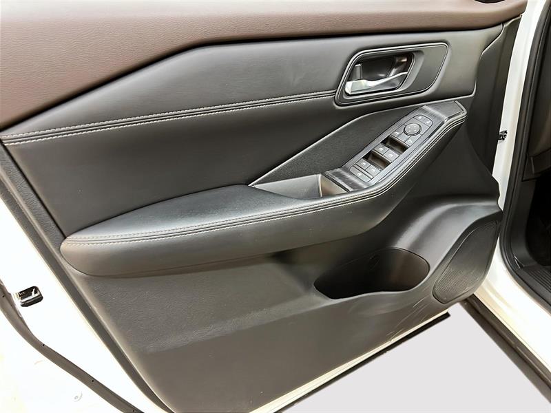 nissan Rogue 2023 - 24