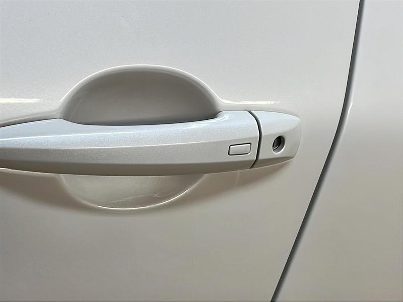 nissan Rogue 2023 - 25