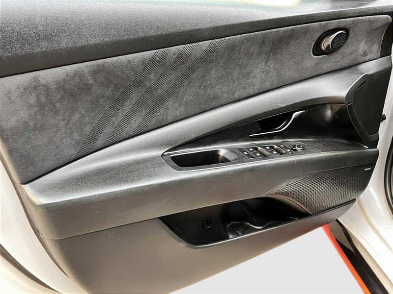 hyundai Elantra 2023 - 25
