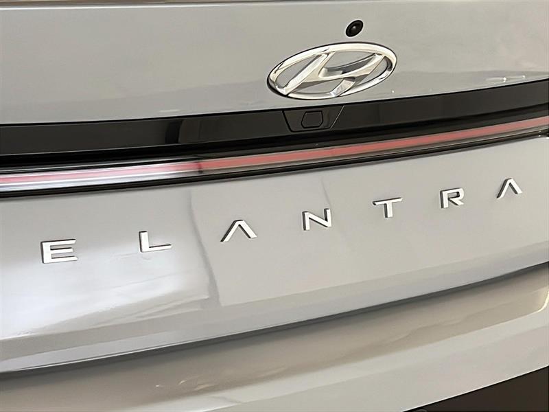 hyundai Elantra 2023 - 27