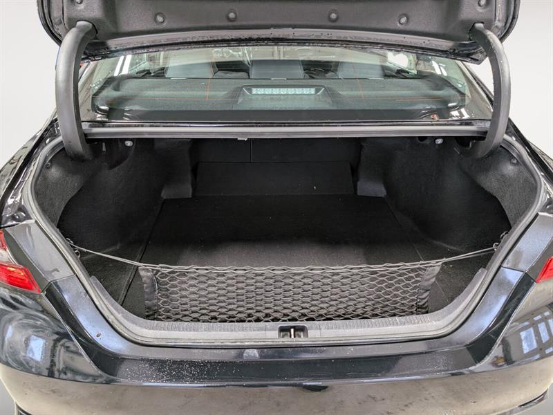 toyota Camry 2023 - 22