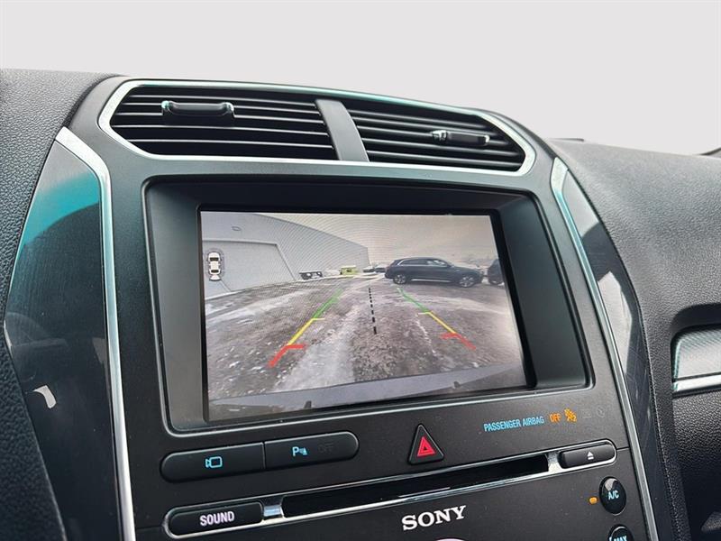 ford Explorer 2016 - 32