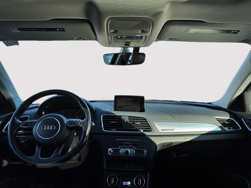 audi Q3 2016 - 19