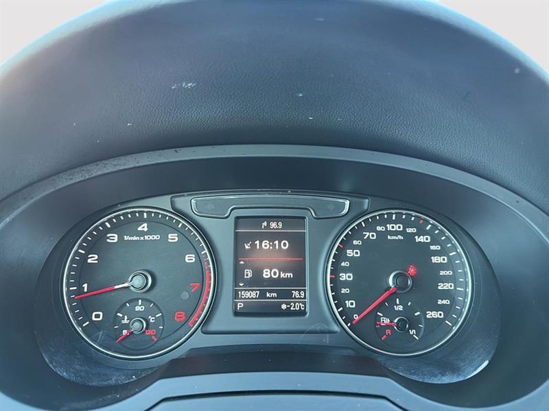 audi Q3 2016 - 33