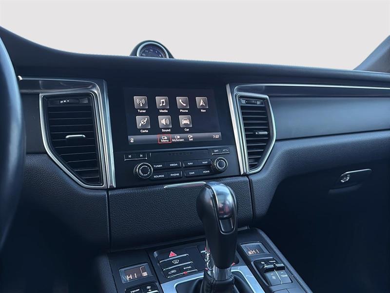 porsche Macan 2018 - 24