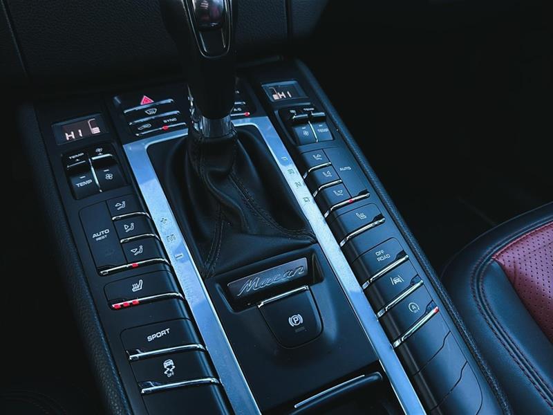 porsche Macan 2018 - 32