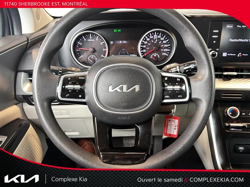kia Carnival 2022 - 11