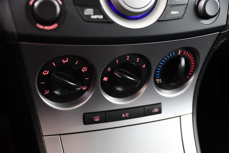 mazda Mazda3 2010 - 19