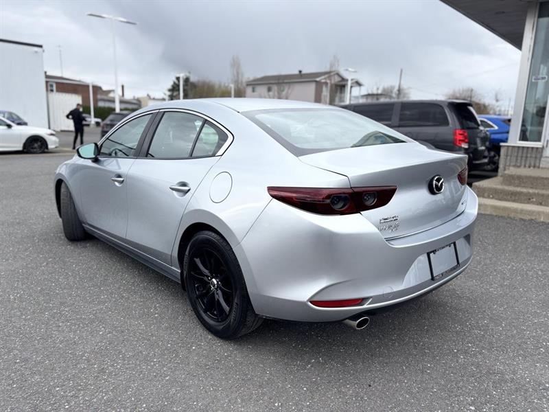 mazda Mazda3 2020 - 9