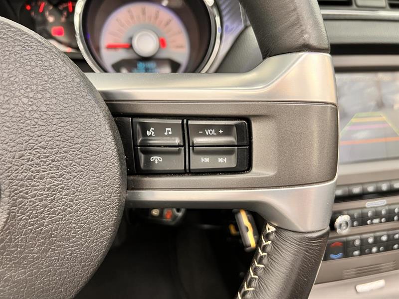 ford Mustang 2012 - 24