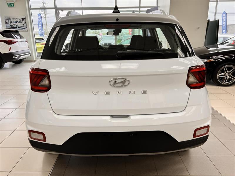 hyundai Venue 2022 - 8