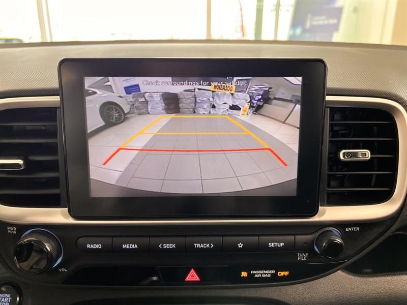 hyundai Venue 2022 - 24