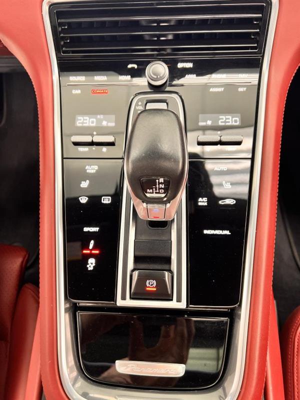 porsche Panamera 2018 - 24