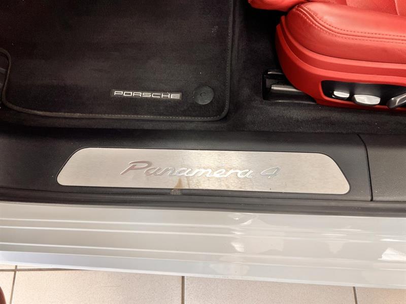 porsche Panamera 2018 - 39