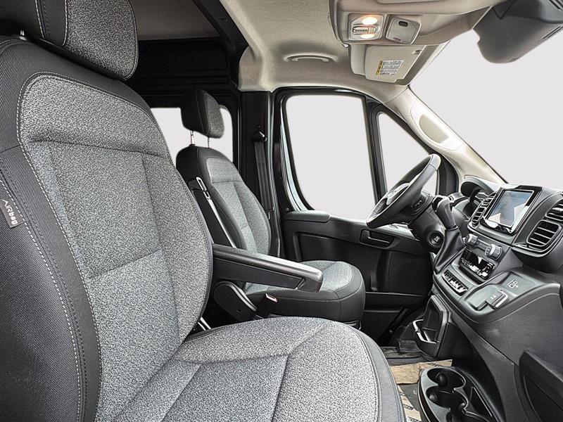 ram ProMaster 2026 - 12